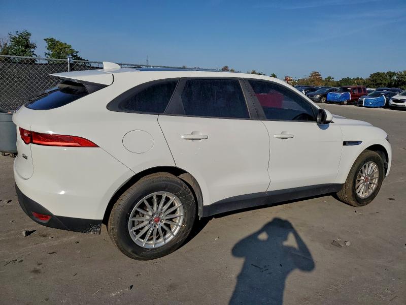 Фото 3 - JAGUAR F-PACE