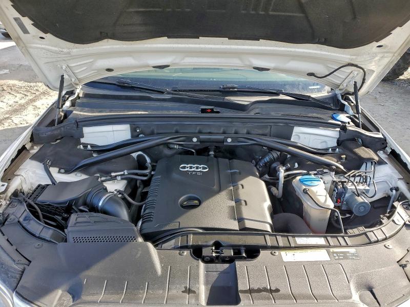 Фото 11 - AUDI Q5