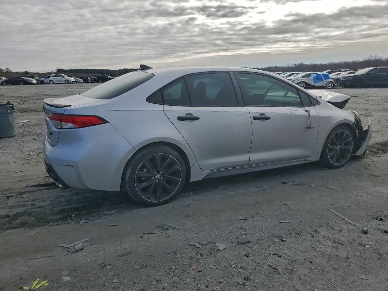 Фото 3 - TOYOTA COROLLA