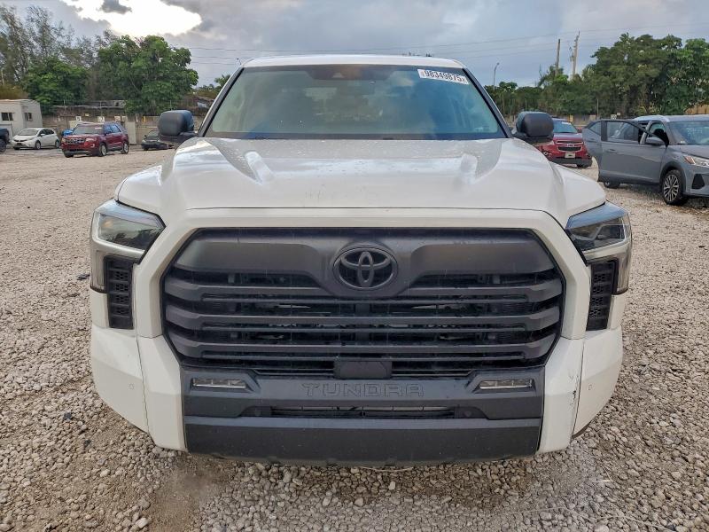 Фото 5 - TOYOTA TUNDRA