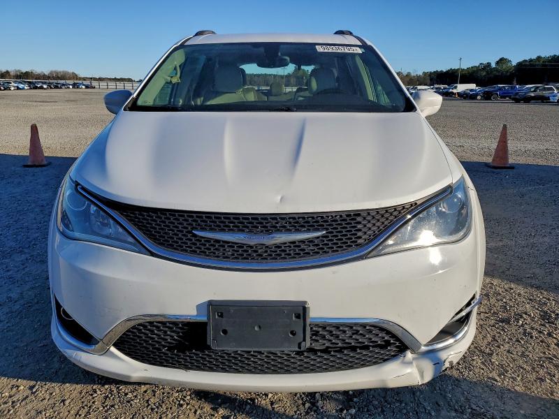 CHRYSLER PACIFICA 2017 VIN 2C4RC1BG9HR527082