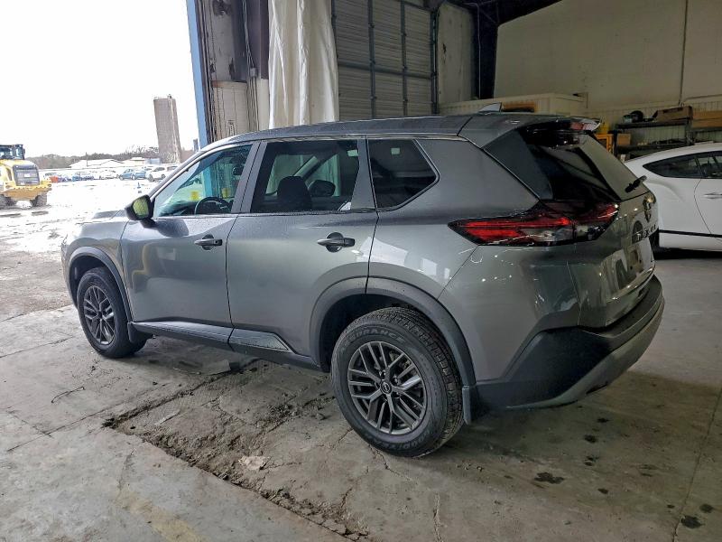 Фото 2 - NISSAN ROGUE