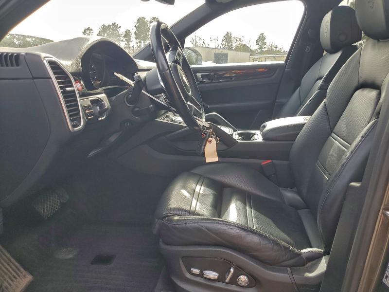 Фото 7 - PORSCHE CAYENNE
