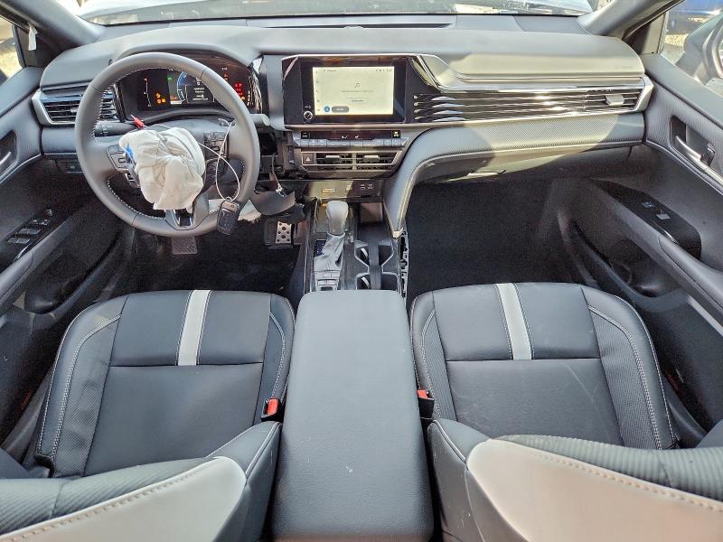 Фото 8 - TOYOTA CAMRY