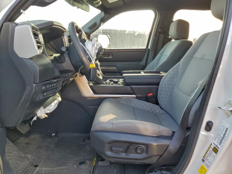 Фото 7 - TOYOTA TUNDRA