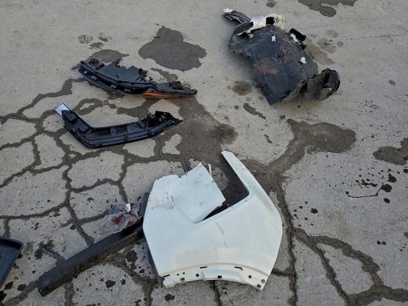 Фото 12 - NISSAN ROGUE