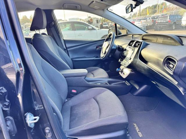 Фото 5 - TOYOTA PRIUS