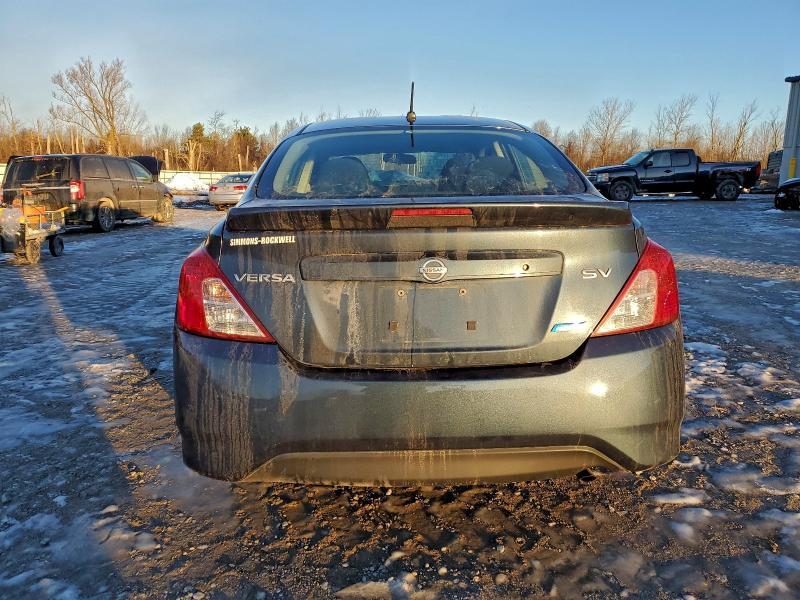 Фото 6 - NISSAN VERSA