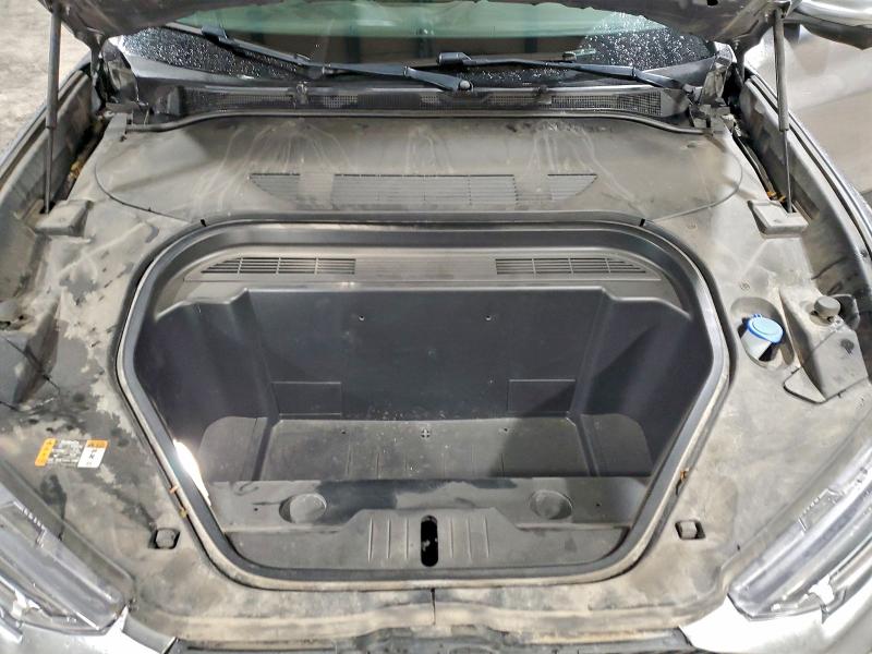 Фото 12 - FORD MUSTANG