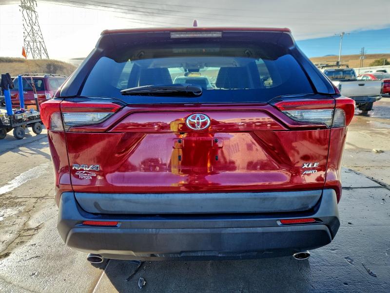 Фото 6 - TOYOTA RAV4