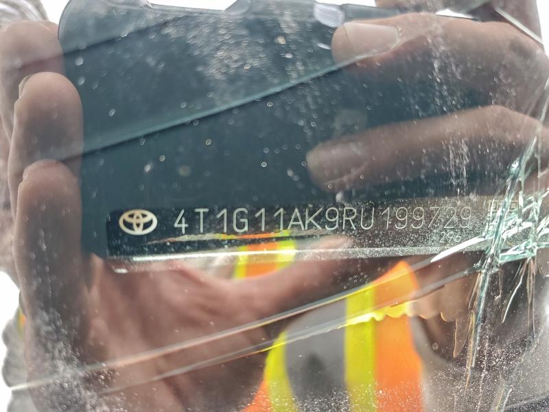 Фото 13 - TOYOTA CAMRY