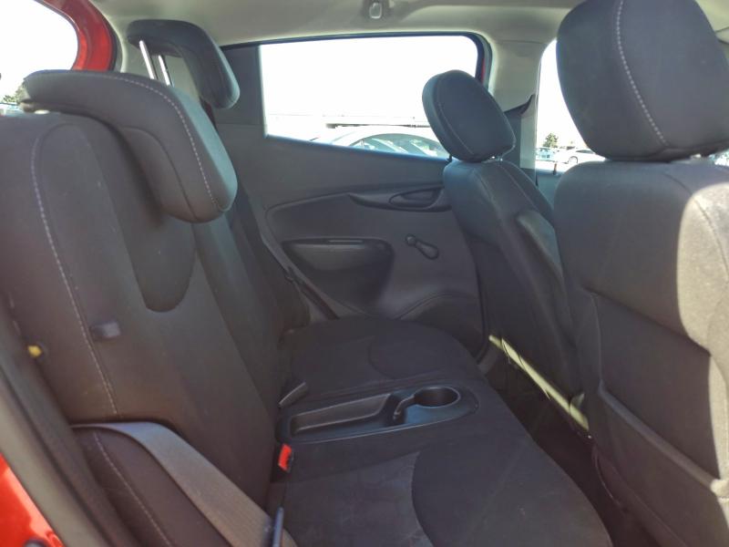 Фото 10 - CHEVROLET SPARK