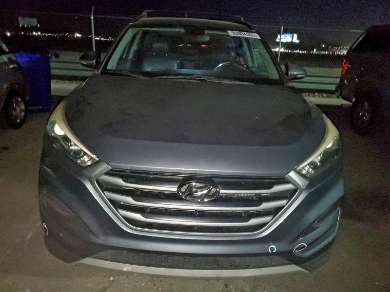 Фото 5 - HYUNDAI TUCSON