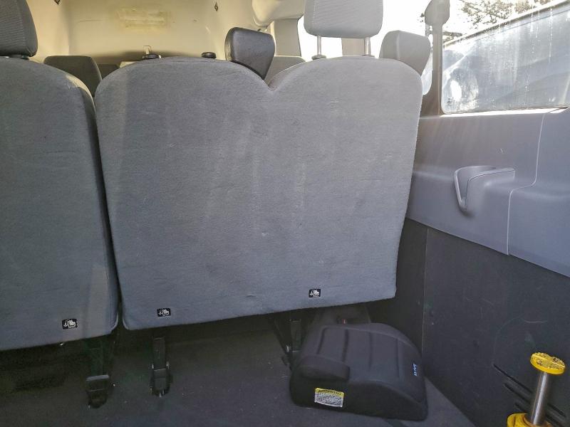 Фото 10 - FORD TRANSIT