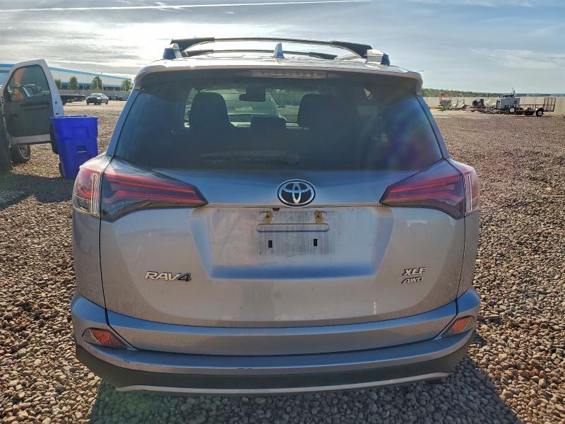 Фото 6 - TOYOTA RAV4