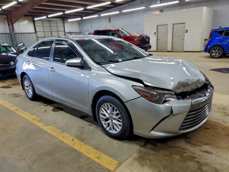 Фото 4 - TOYOTA CAMRY