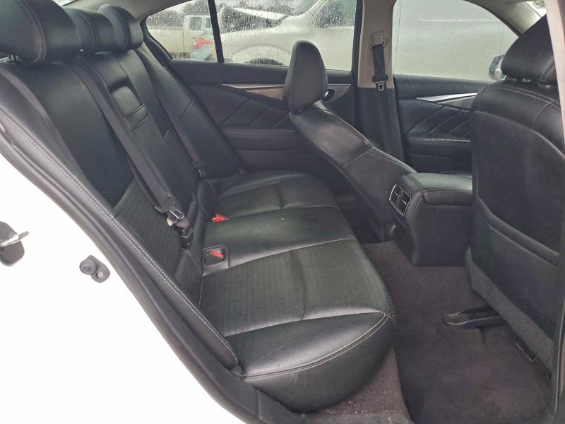 Фото 10 - INFINITI Q50