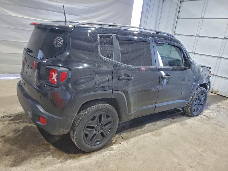 Фото 3 - JEEP RENEGADE