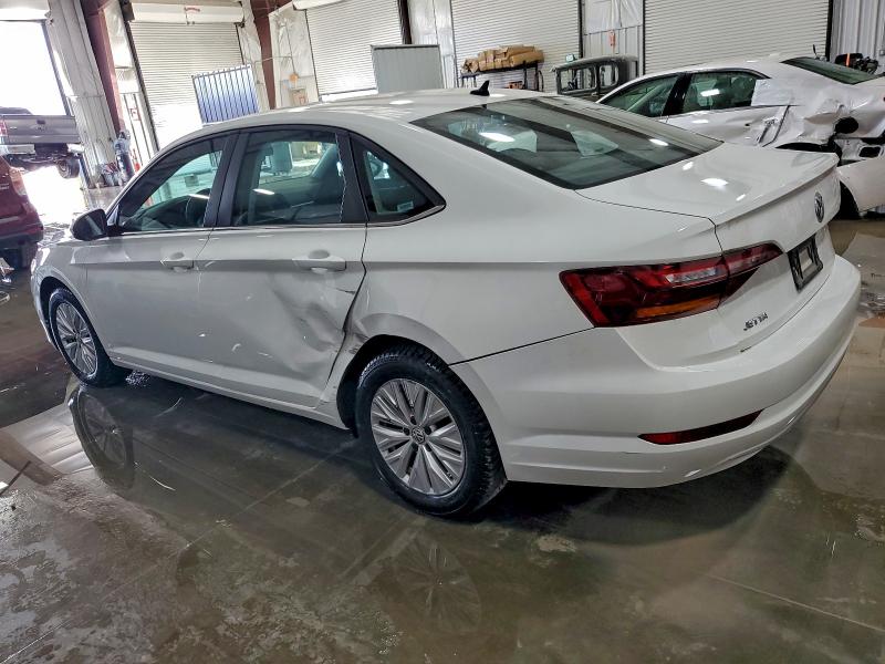 Фото 2 - VOLKSWAGEN JETTA