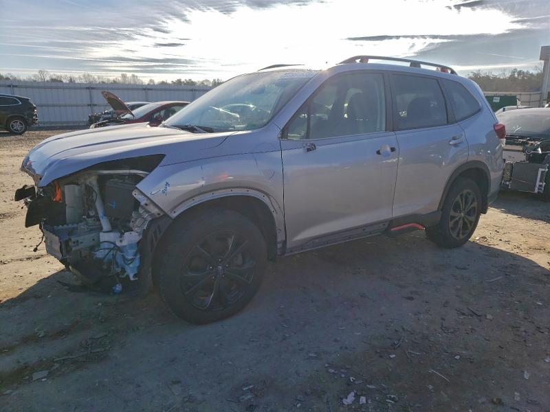 Фото 1 - SUBARU FORESTER