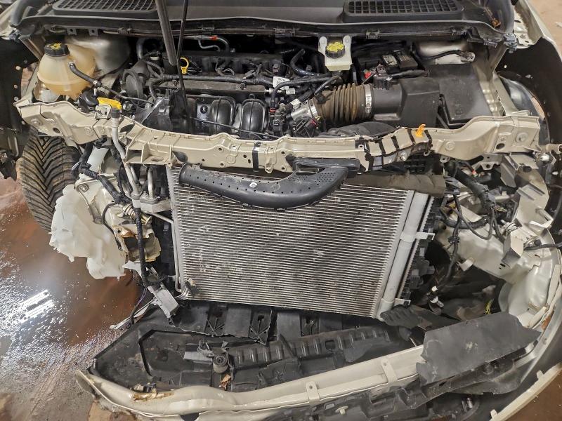 Фото 12 - FORD ESCAPE