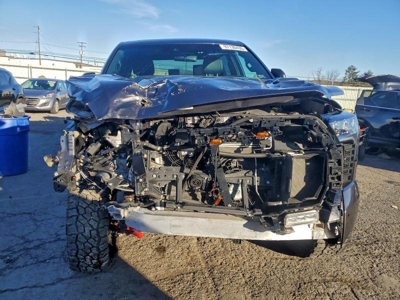 Фото 5 - TOYOTA TUNDRA