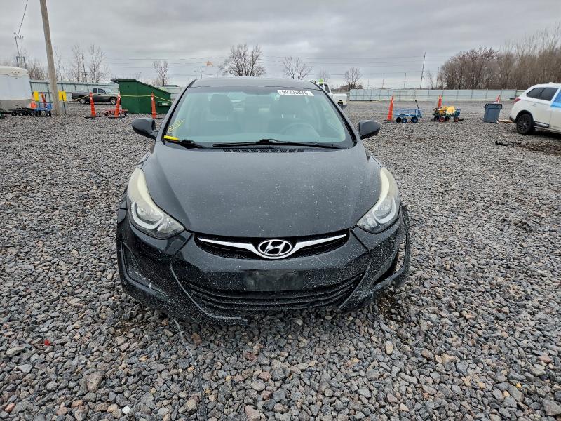 Фото 5 - HYUNDAI ELANTRA