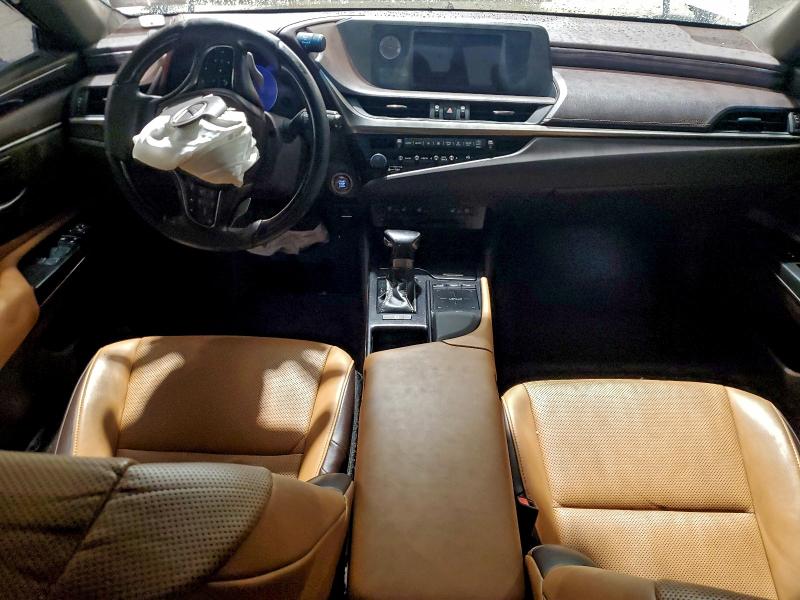 Фото 8 - LEXUS ES350