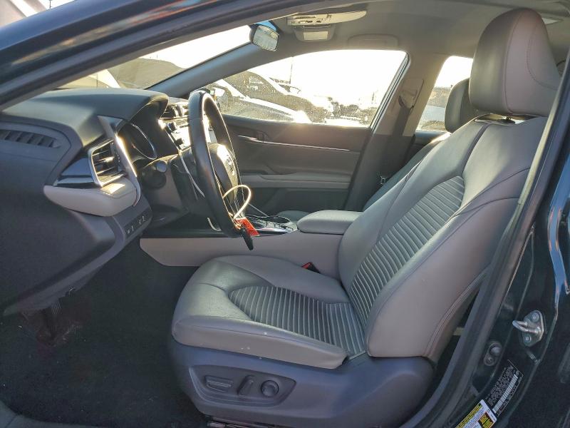 Фото 7 - TOYOTA CAMRY