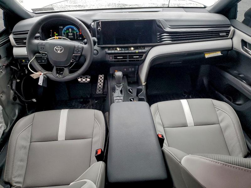 Фото 8 - TOYOTA CAMRY