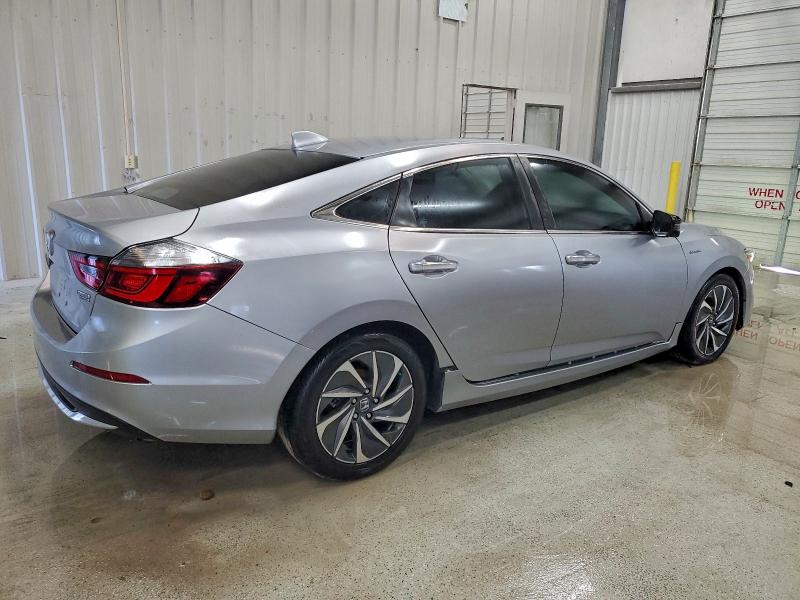 Фото 3 - HONDA INSIGHT