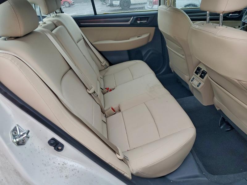 Фото 10 - SUBARU LEGACY