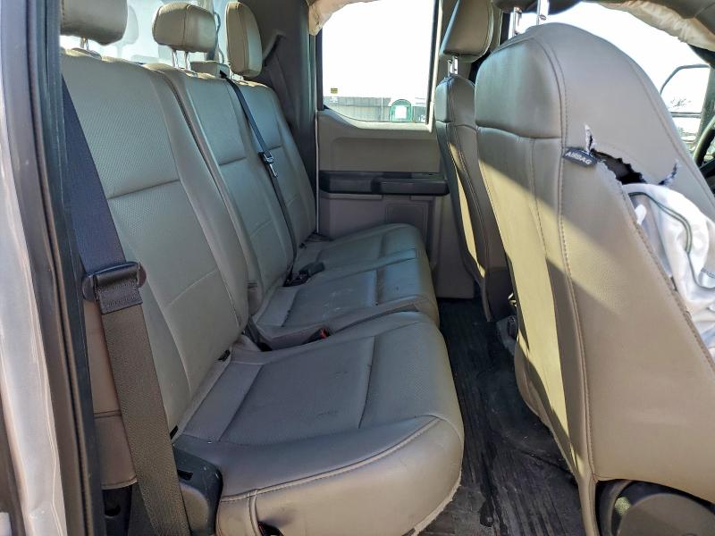 Фото 10 - FORD F250