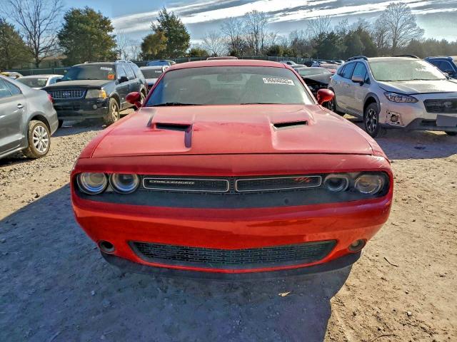 Фото 5 - DODGE CHALLENGER