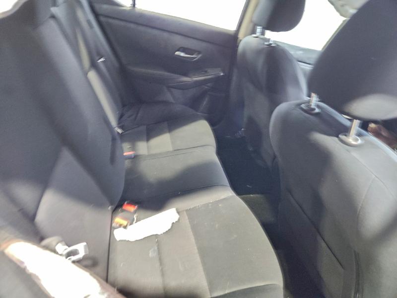 Фото 10 - NISSAN SENTRA