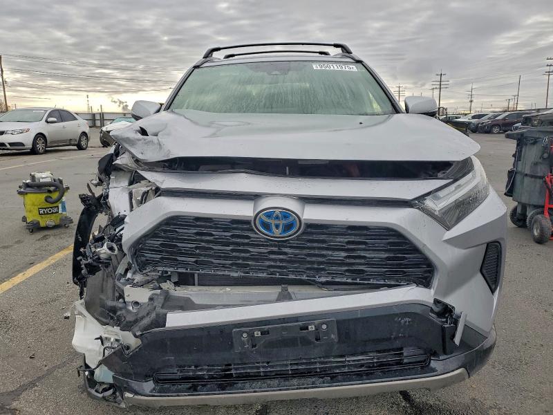 Фото 5 - TOYOTA RAV4