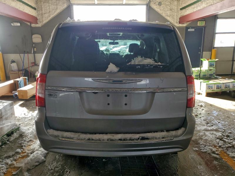 Фото 6 - CHRYSLER MINIVAN