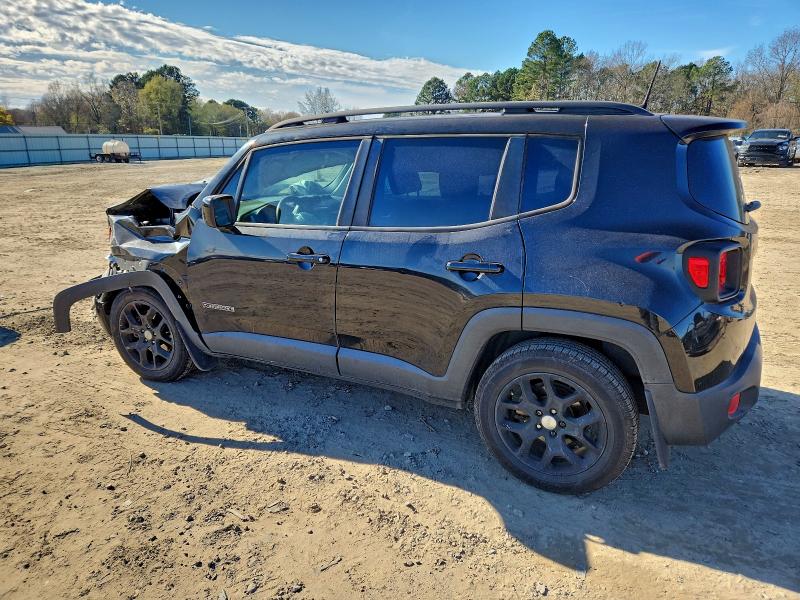 Фото 2 - JEEP RENEGADE