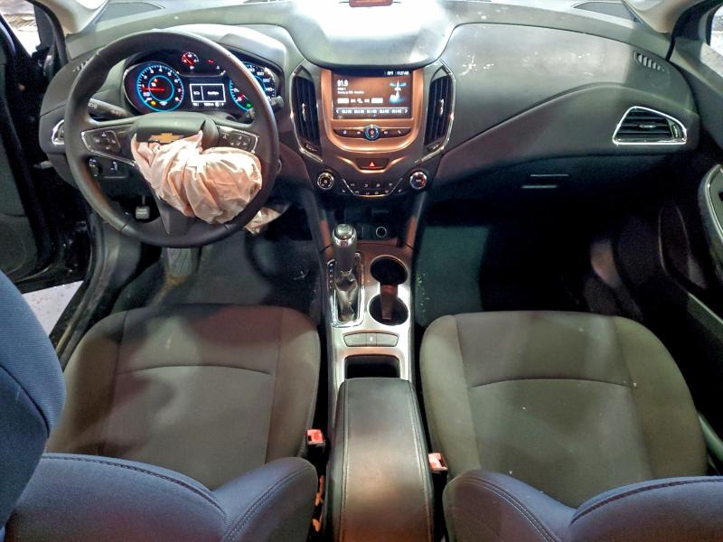 Фото 8 - CHEVROLET CRUZE