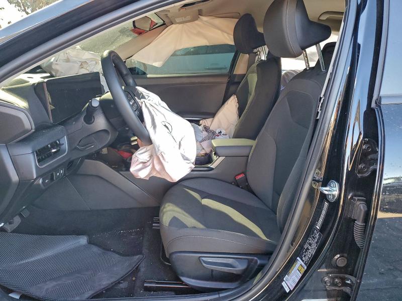 Фото 7 - KIA K4 LX