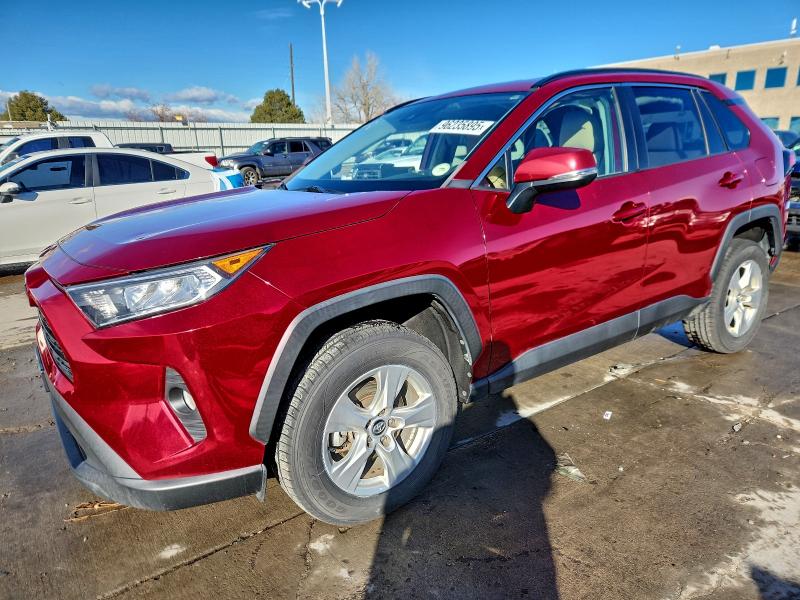 Фото 1 - TOYOTA RAV4