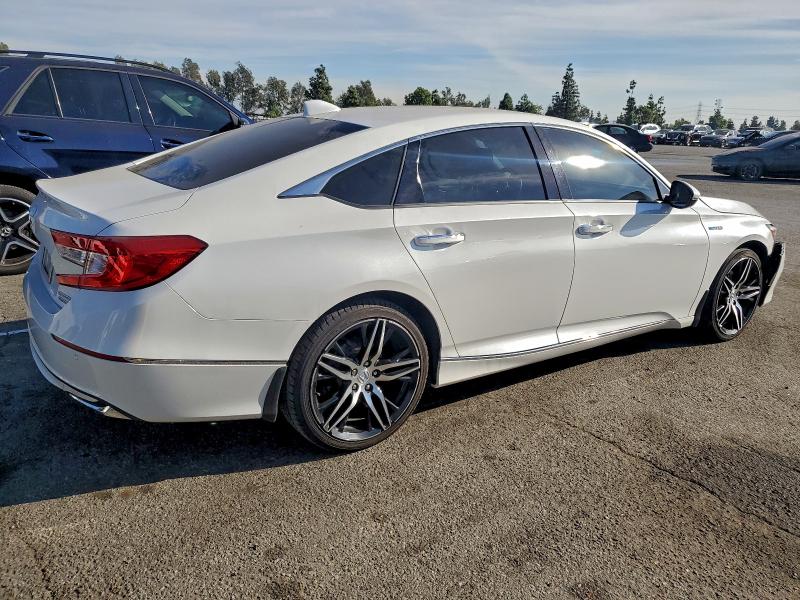 Фото 3 - HONDA ACCORD