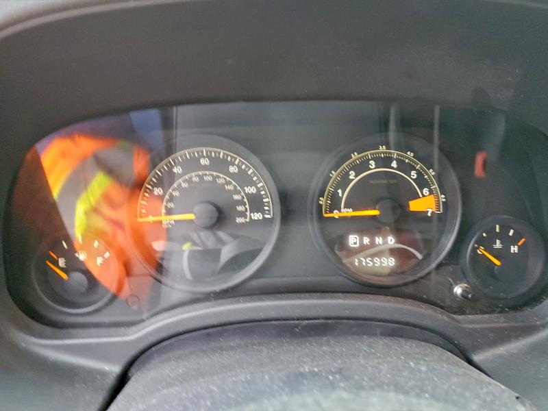 Фото 9 - JEEP COMPASS