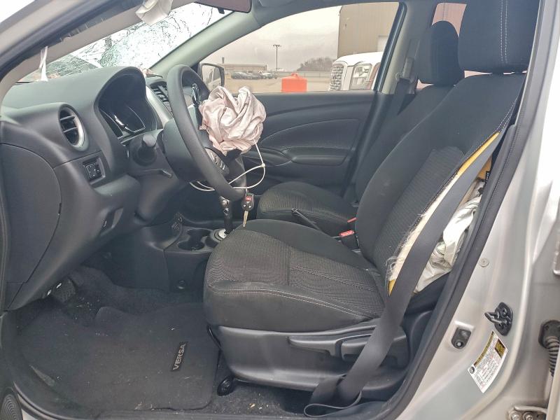 Фото 7 - NISSAN VERSA