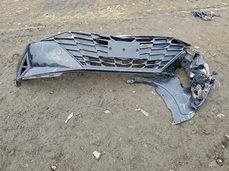 Фото 12 - HYUNDAI ELANTRA