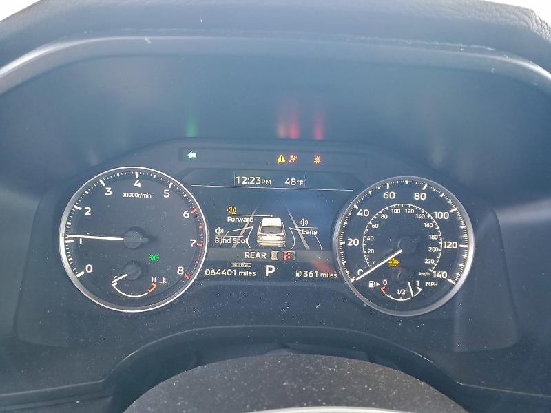 Фото 9 - MITSUBISHI OUTLANDER