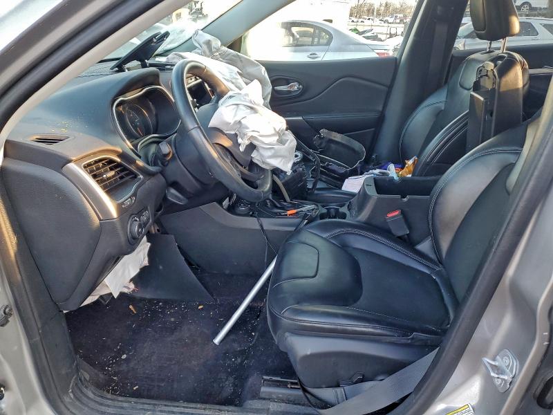 Фото 7 - JEEP GRAND CHER