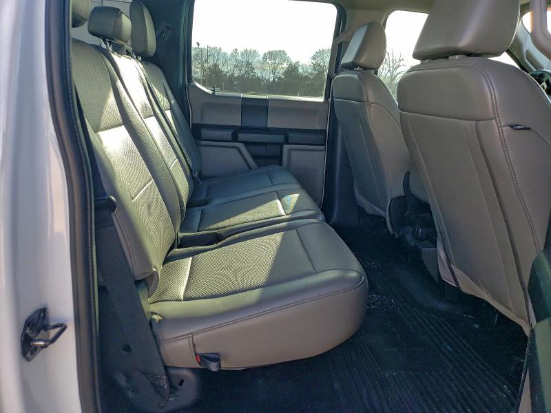 Фото 11 - FORD F350