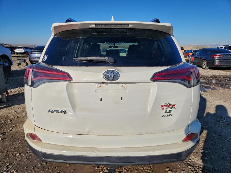 Фото 6 - TOYOTA RAV4