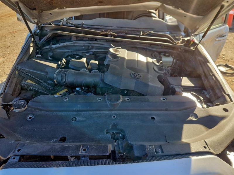 Фото 12 - TOYOTA 4RUNNER